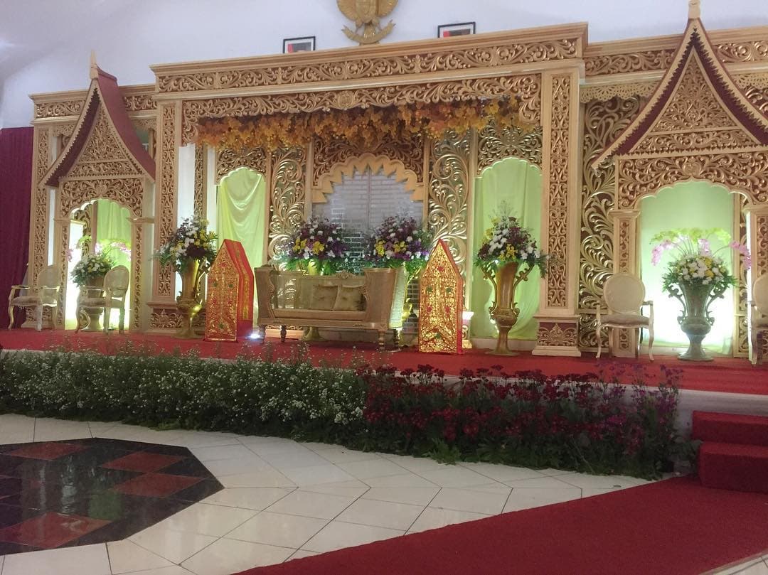 Gedung Anton Soedjarwo